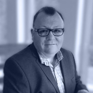 Angus Roddie | Advantage