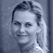Monika Pawlik | Advantage